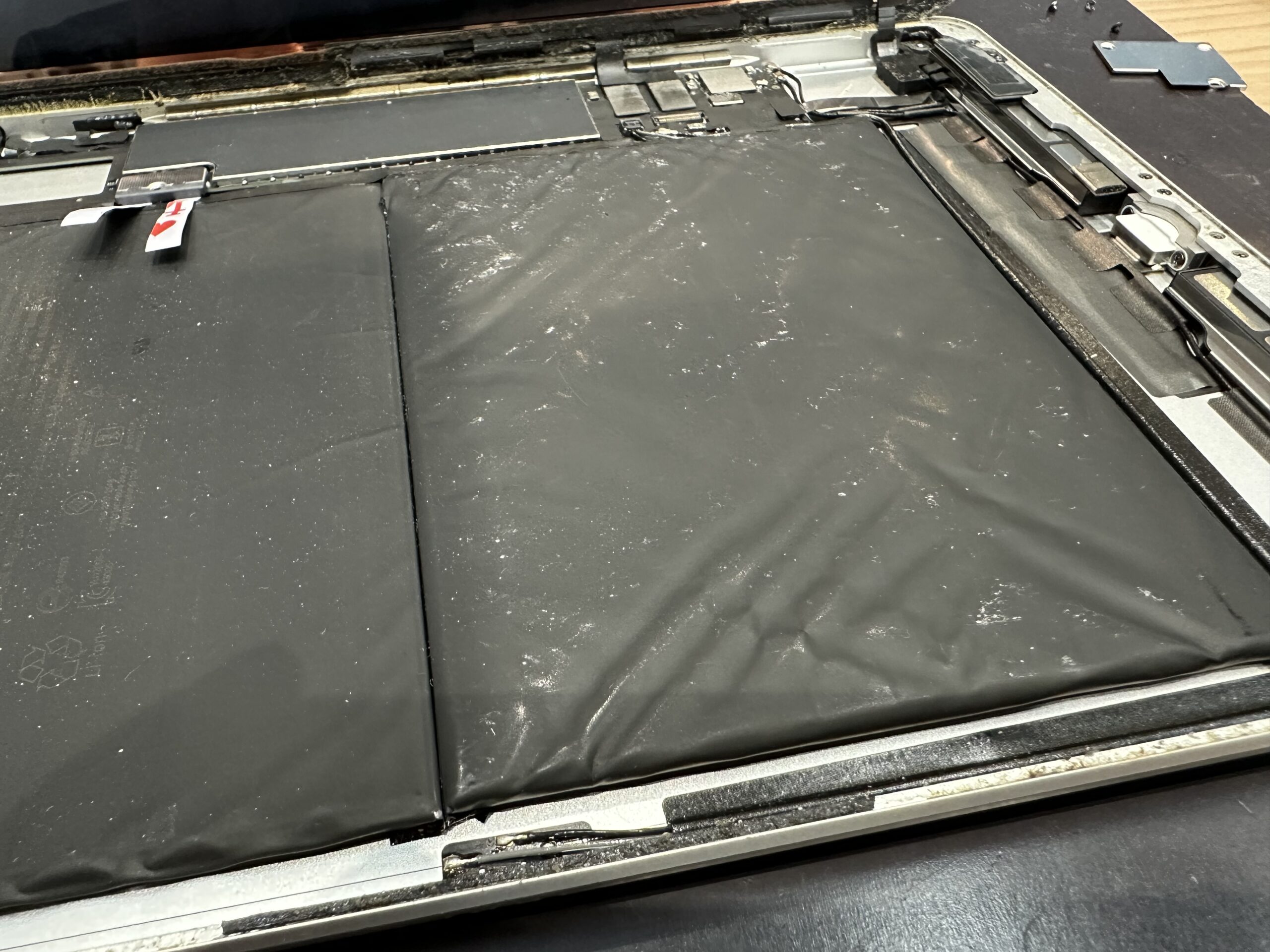 【都城駅前店】MacBookのバッテリー交換もおまかせください👍【11月28日(金)オープン】