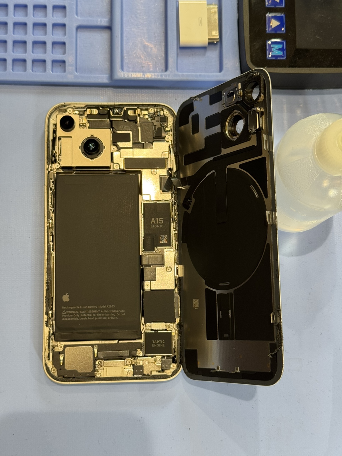 【都城駅前店】iPhone14 バッテリー交換【都城市からのご来店】